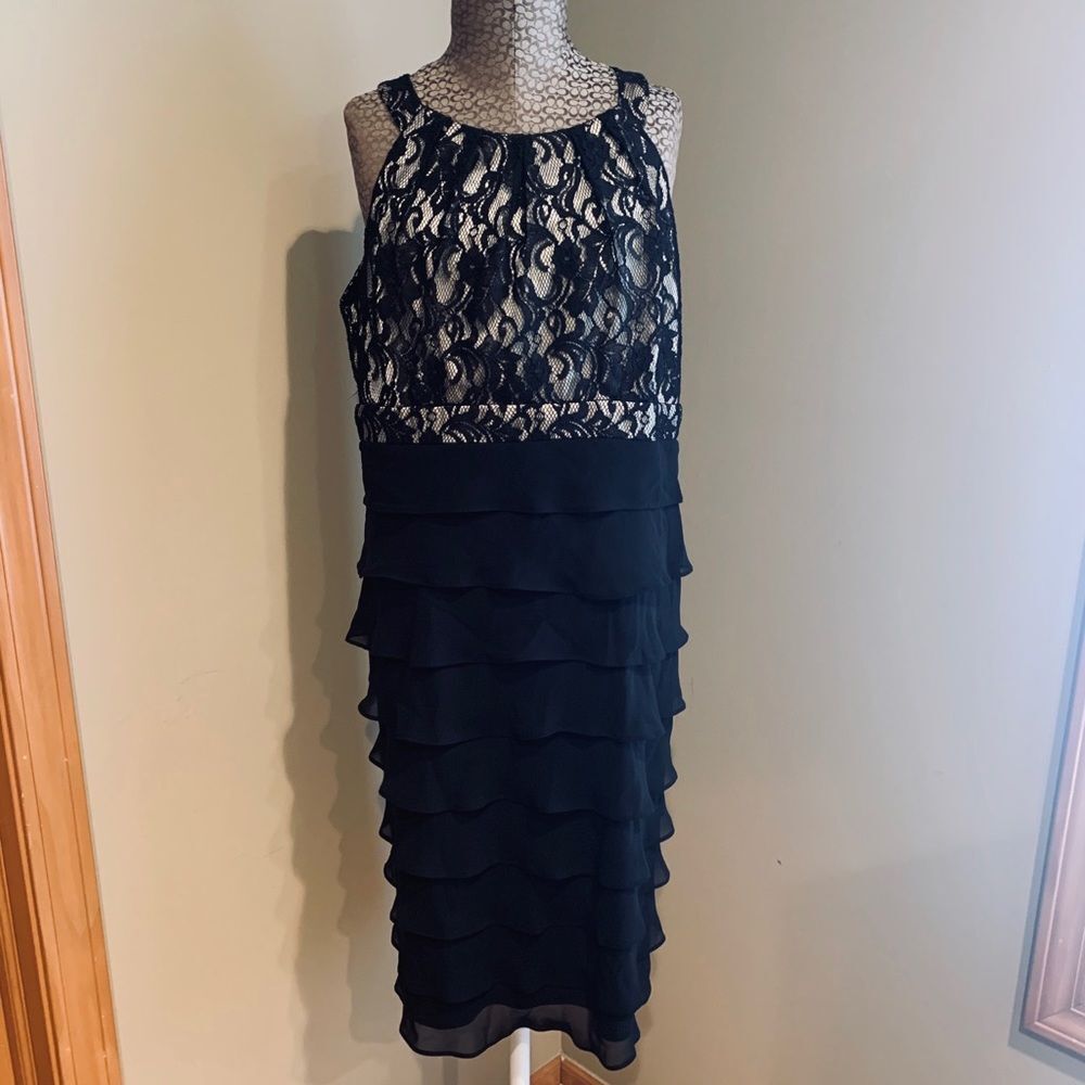 Lace and Ruffled Dress‎ Size 8